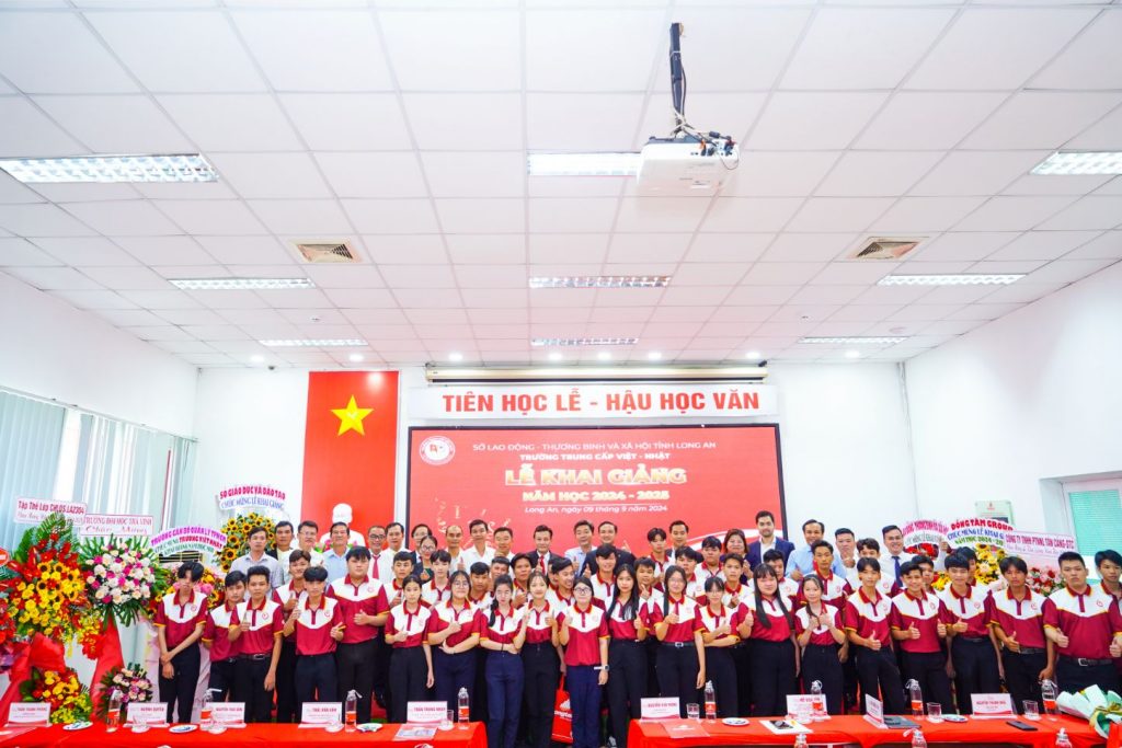 Trường trung cấp Đông Nam Á